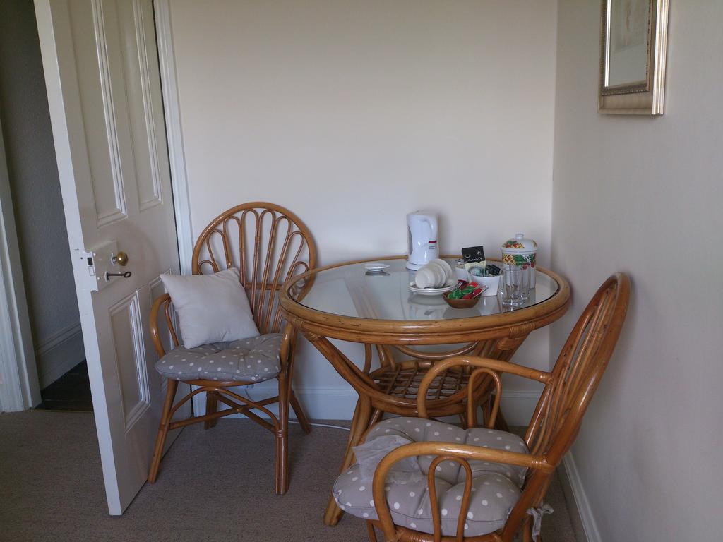 Upper Letton Farm Bed and Breakfast Leintwardine Δωμάτιο φωτογραφία